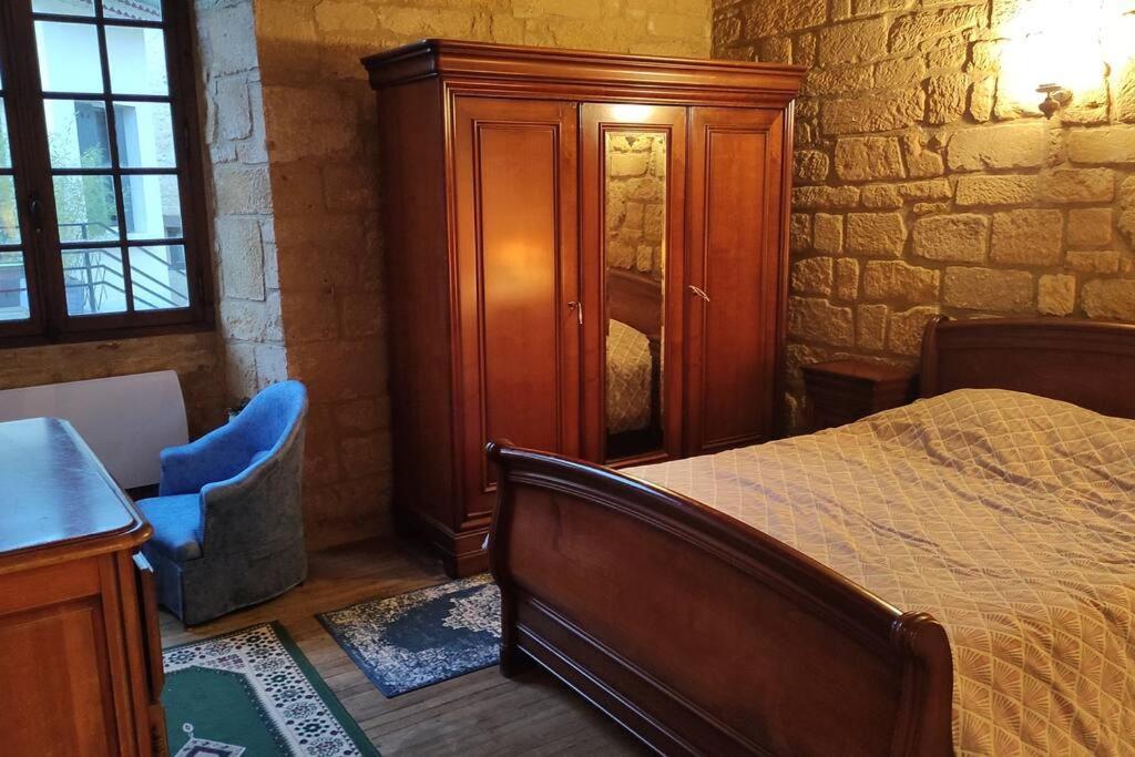 Demeure Du Xiiie-Xive S. Dans La Cite Medievale. Gourdon-en-quercy Eksteriør billede